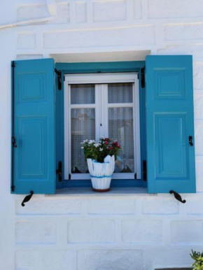 Nianiari house